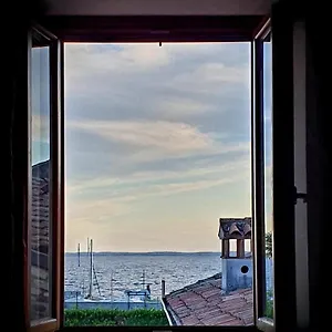 Center & Panorama Apartment