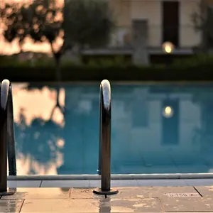Evelyn Pool -only Family- Apartment
